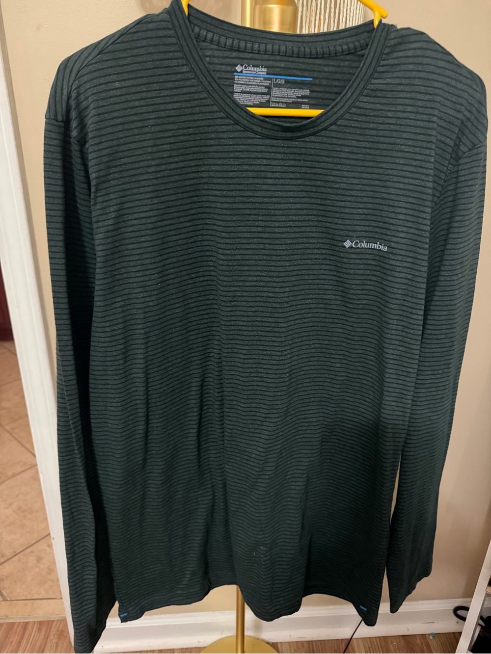 Columbia Men’s Long Sleeve Green Striped Shirt